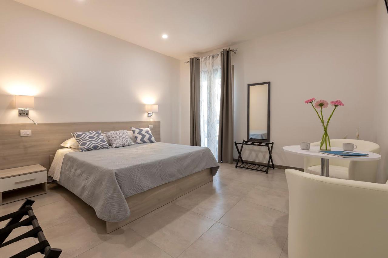 Atteros Hotell Alghero Exteriör bild